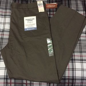 Straight Fit Dockers Khaki Pants